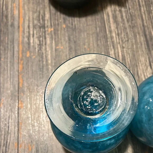 Set of Two Blue Blown Glass Goblets - Picture 9 of 11